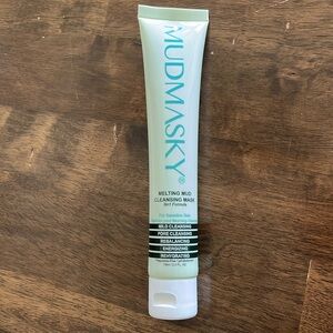 Mudmasky Melting Mud Cleansing Mask